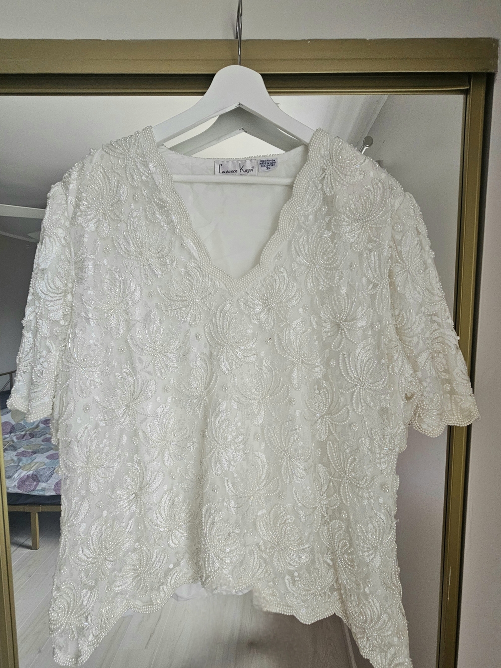 Laurence Kazar White Beaded V-Neck Short Sleeve Dress Top 3X Vintage